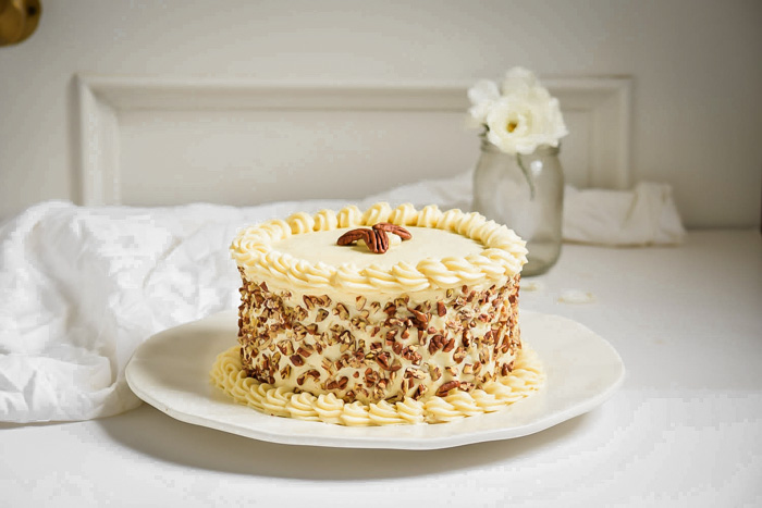 Italian Wedding Cake aka Cream Cake aka Rum Cake – Livin' The Pie Life