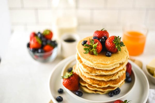 Vegan Soft and Simple Coconut Cream Pancakes – Sincerely Tori