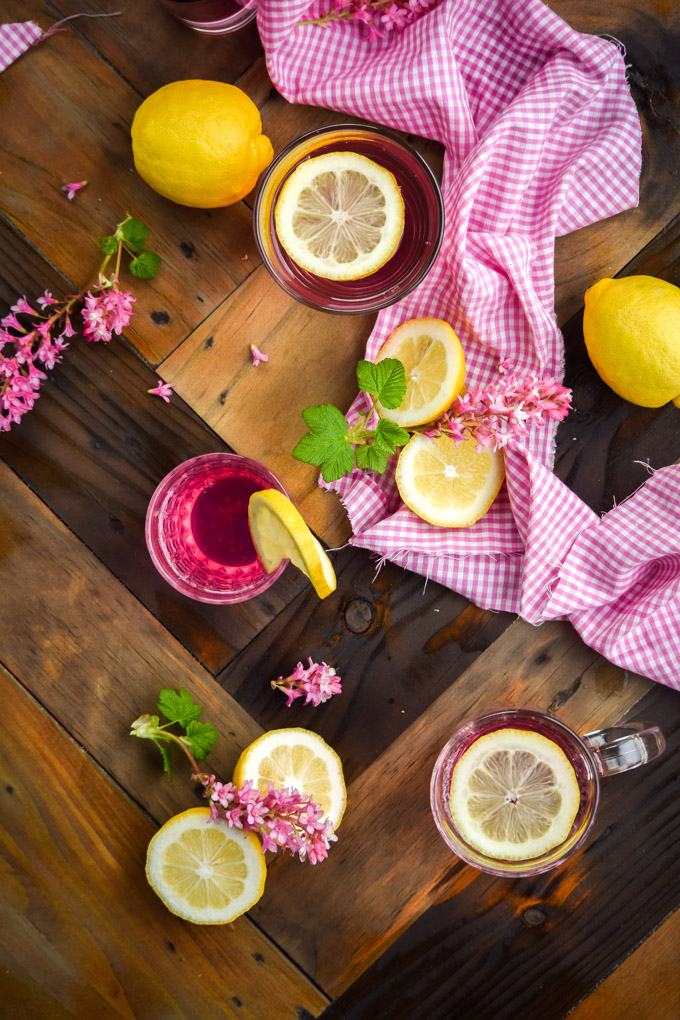 How to Make Naturally Pink Lemonade (4)