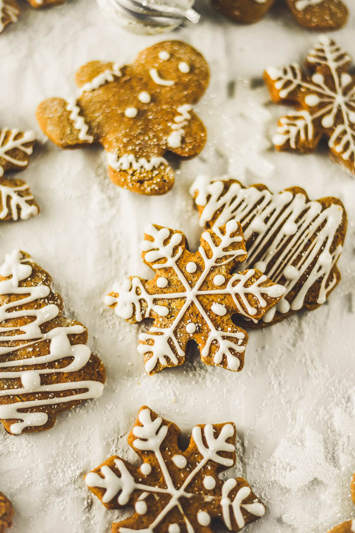 Soft and easy vegan gingerbread