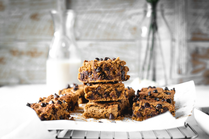 How to make the BEST vegan and gluten free healthy cookie bars