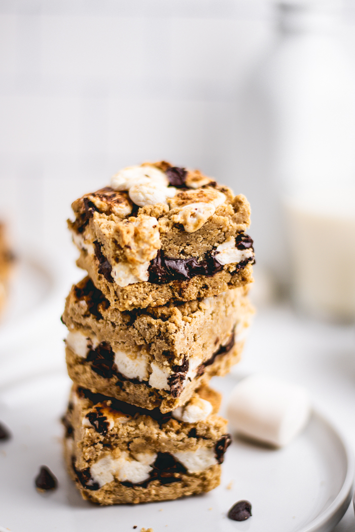 Easy Cookie Bar S'mores Recipe